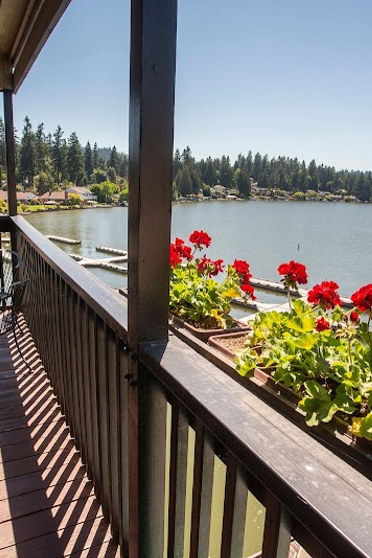 Photo of The Lakeshore Inn