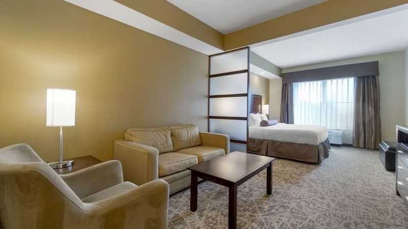 Photo of Best Western Plus Lacey Inn & Suites