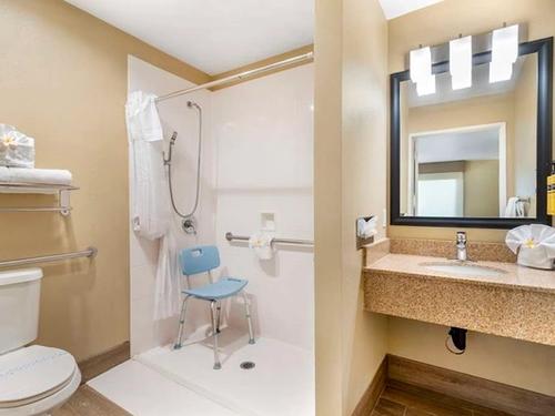 Photo of Best Western Plus Heritage Inn