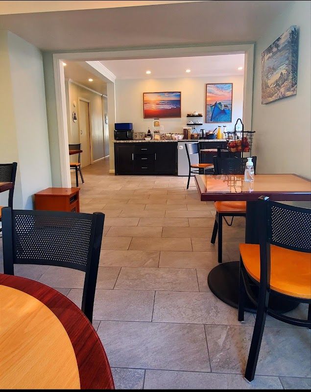 Photo of Colton Inn - Breakfast room