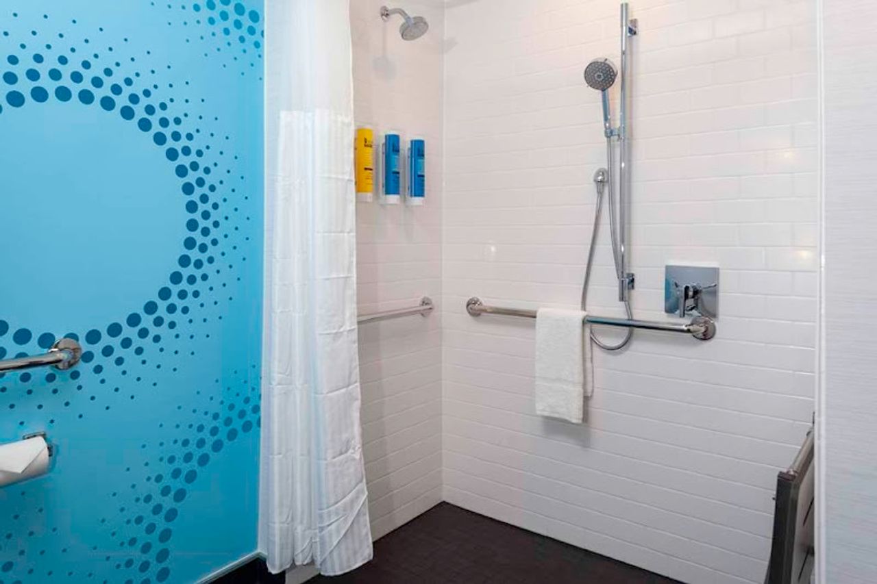 Photo of Tru by Hilton Manteca