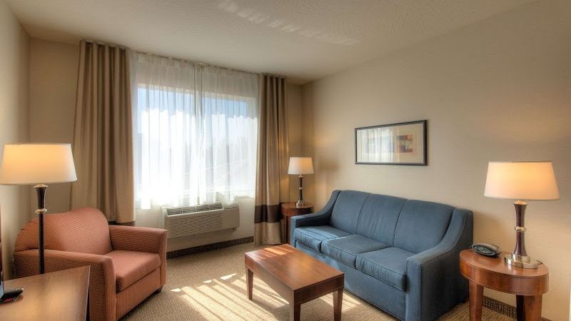 Photo of Comfort Suites Springfield RiverBend Medical - Suite, Seating area