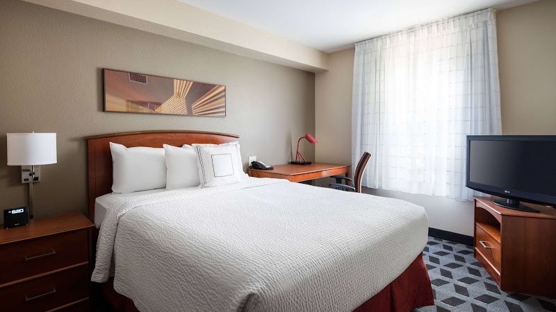 Photo of Sonesta Simply Suites Seattle Renton