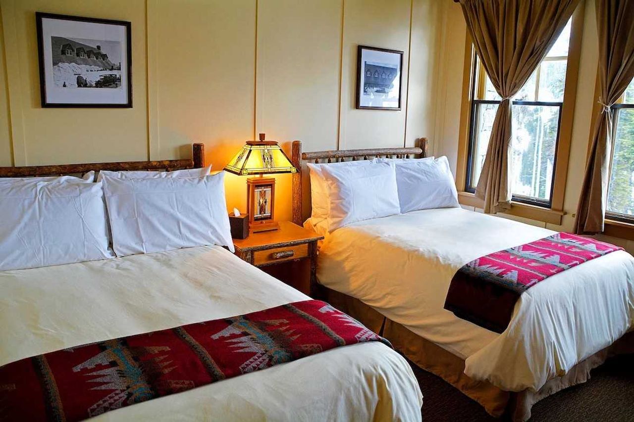 Paradise Inn - Room 2 Beds