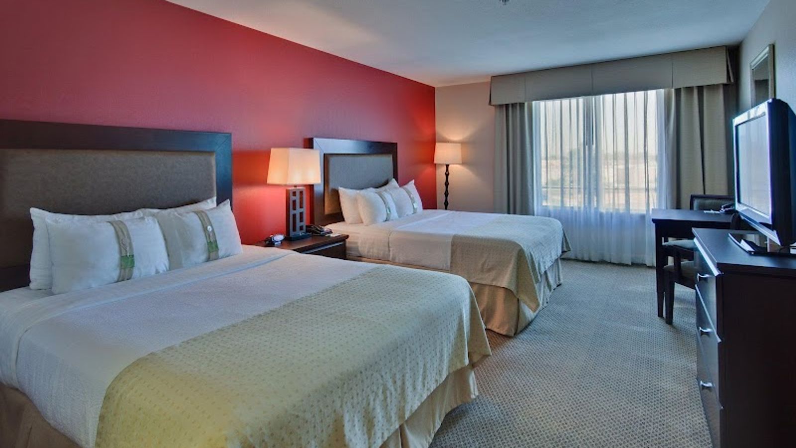 Photo of Holiday Inn & Suites Bakersfield, an IHG Hotel