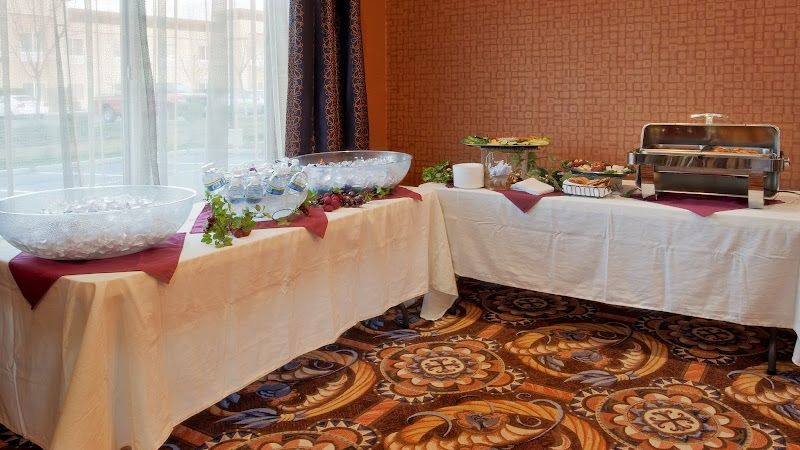 Photo of Holiday Inn Express & Suites Sacramento NE Cal Expo, an IHG Hotel