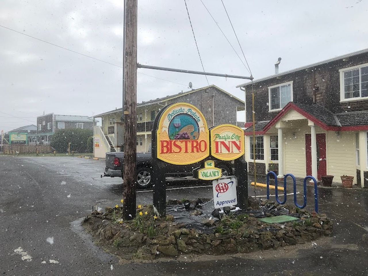 Photo of Pacific City Inn