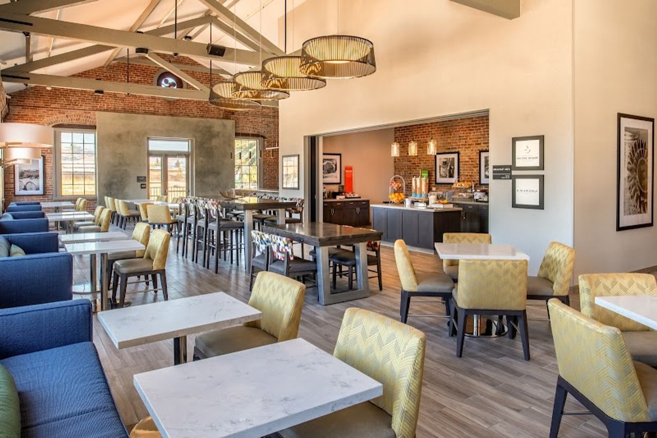 Photo of Hampton Inn Petaluma