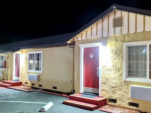Photo of North Bay Inn