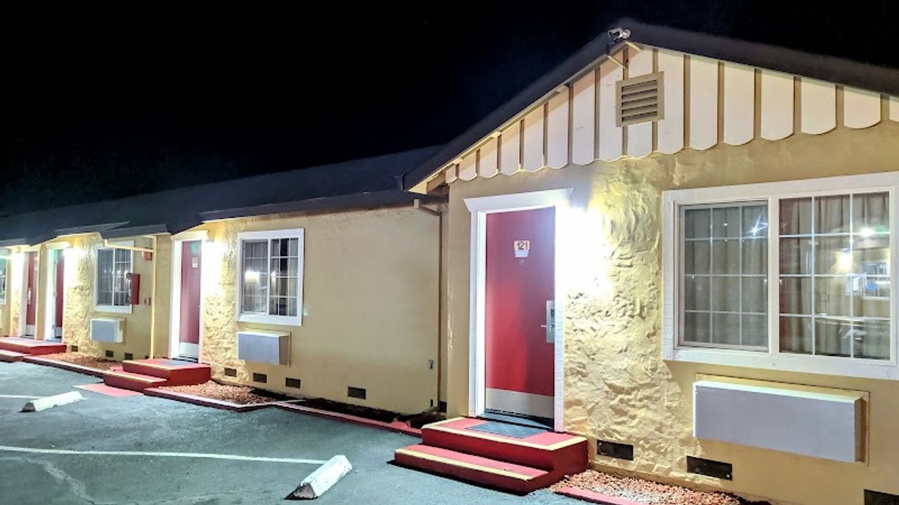 Photo of North Bay Inn