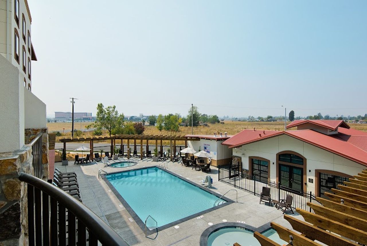 Photo of Oxford Suites Sonoma County - Rohnert Park