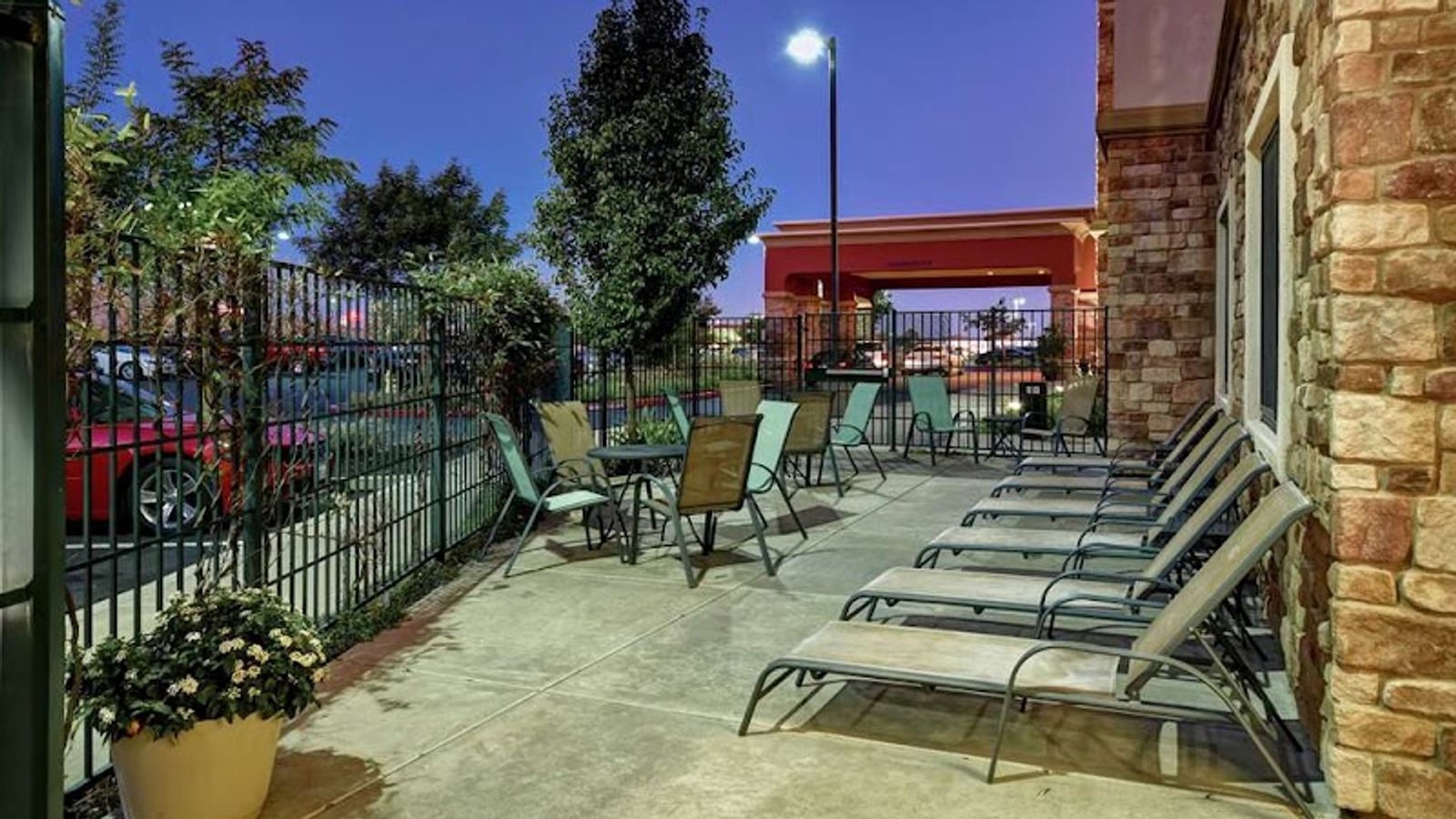 Photo of Hampton Inn & Suites Folsom