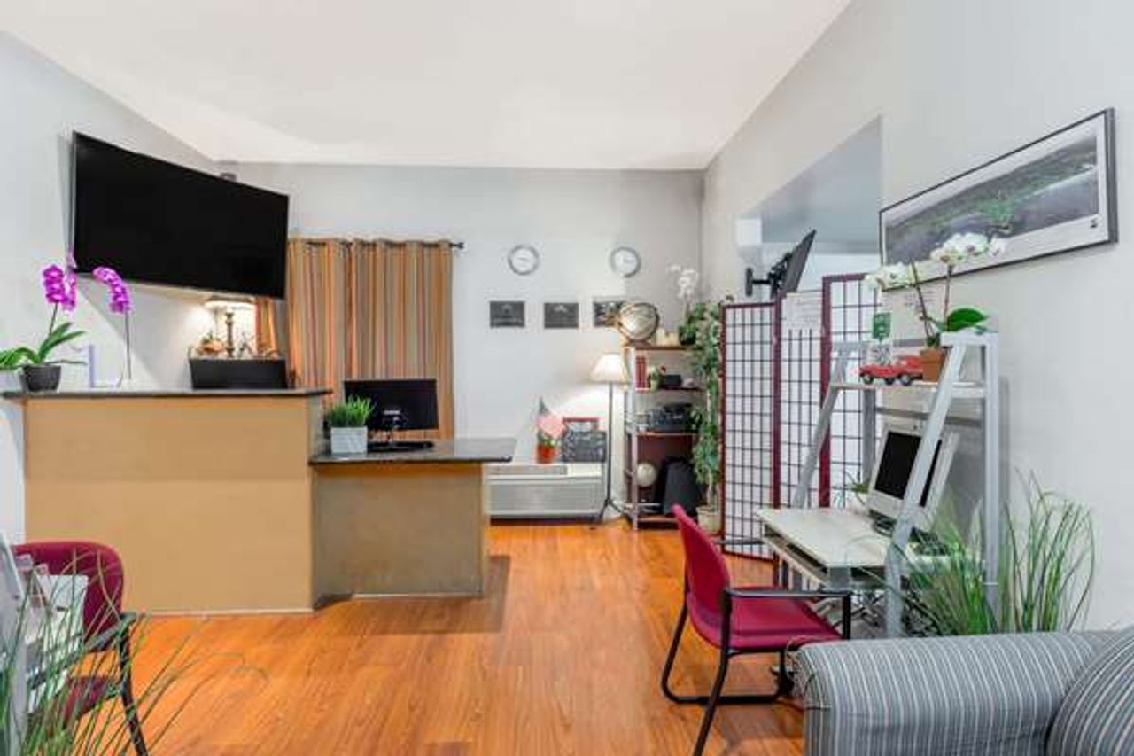 Photo of Monarch Valley Inn Marina at Monterey Bay