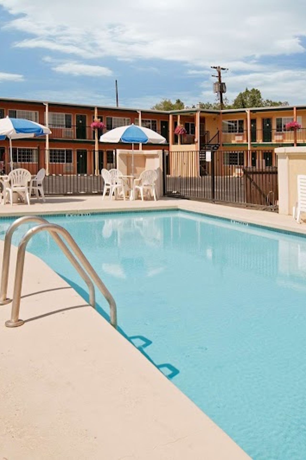Photo of Americas Best Value Inn Pendleton