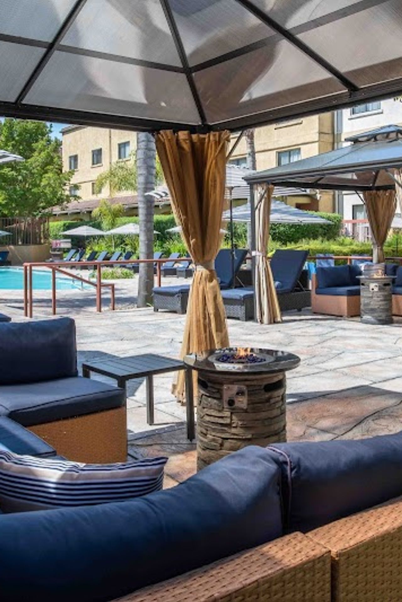 Photo of DoubleTree by Hilton Hotel Sonoma Wine Country