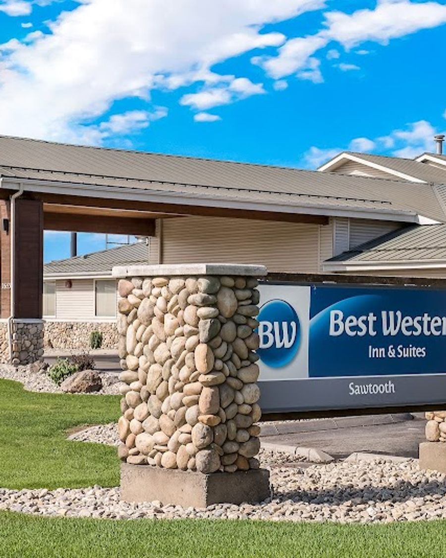 Best Western Sawtooth Inn & Suites