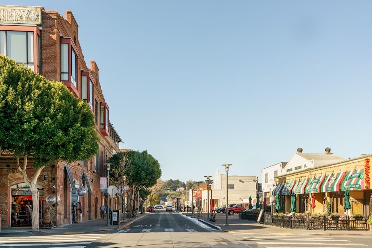 Photo of Hotel Caza Fisherman’s Wharf