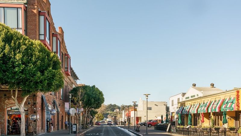 Photo of Hotel Caza Fisherman’s Wharf