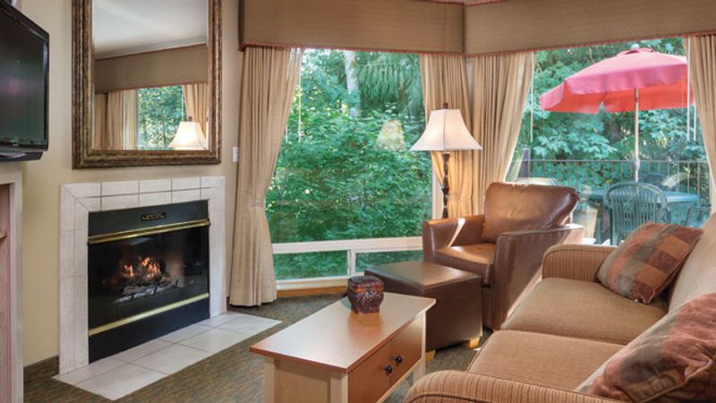 Photo of Whispering Woods Resort