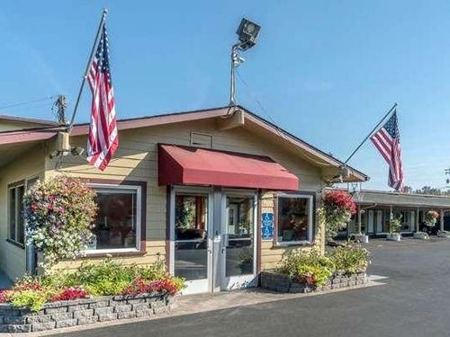 Rodeway Inn Medford South I-5