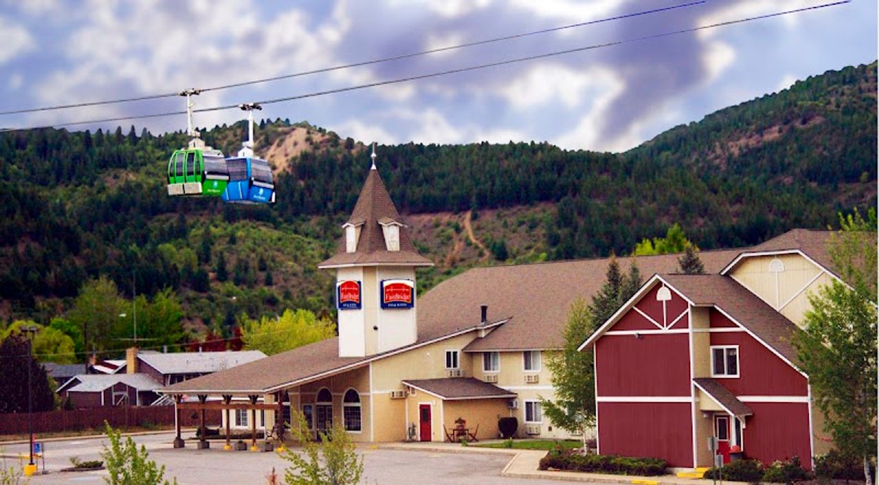 Photo of FairBridge Inn & Suites - Exterior