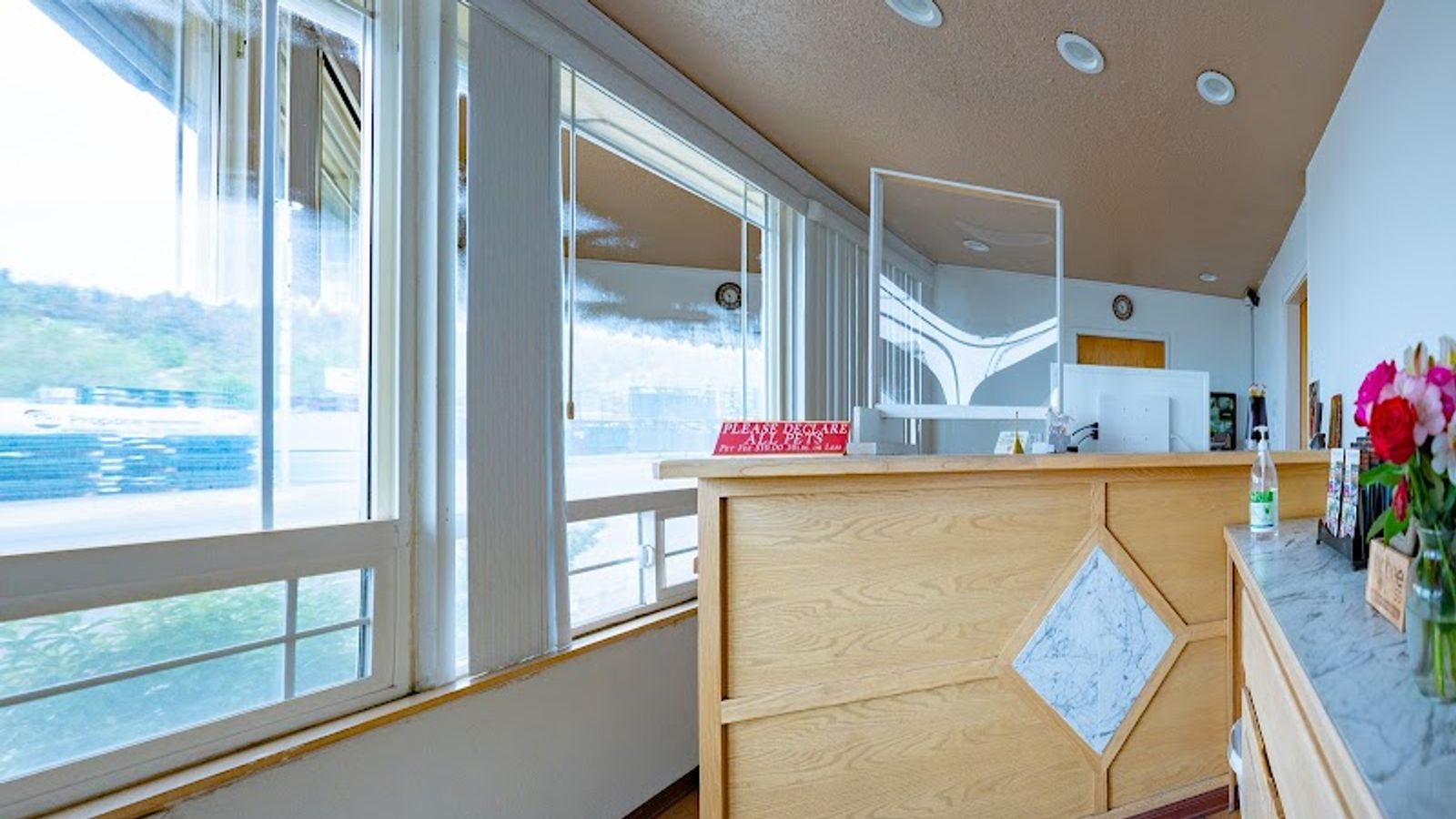 Photo of Budget Inn Madras by OYO