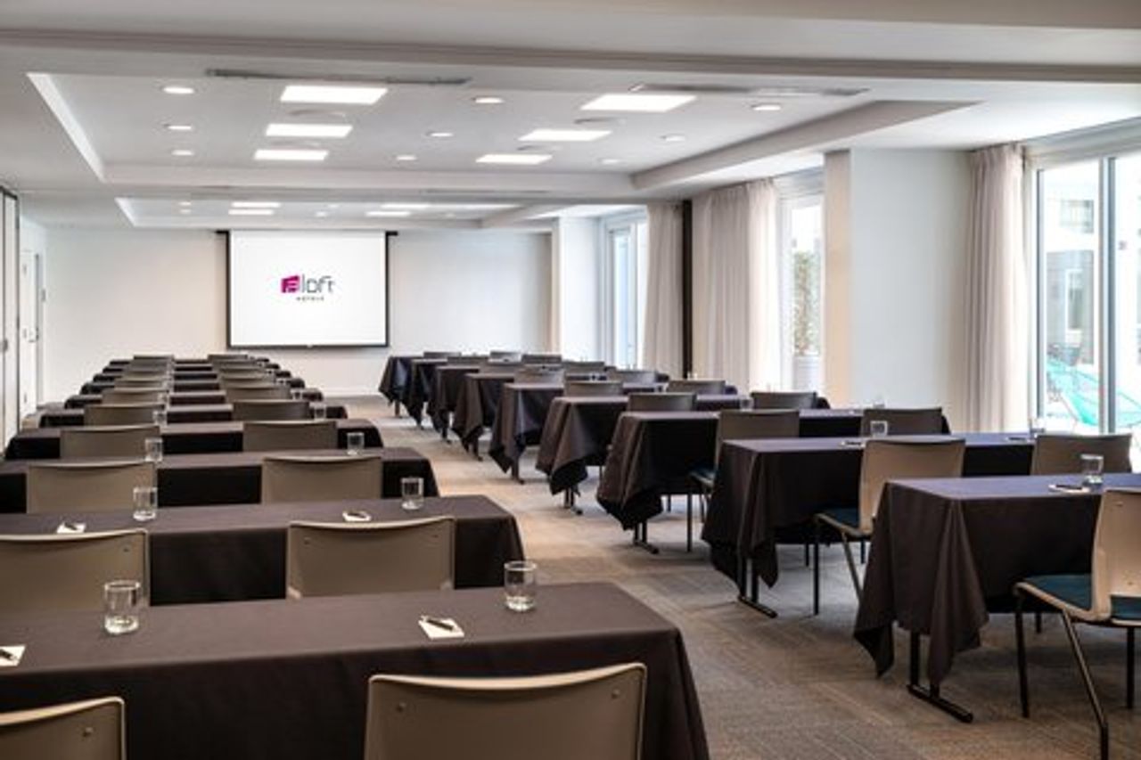 Photo of Aloft Mountain View