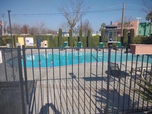 Photo of Days Inn & Suites Lodi
