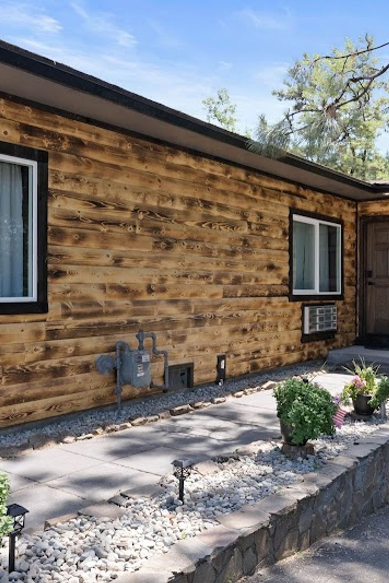 Photo of Lake Village Lodge