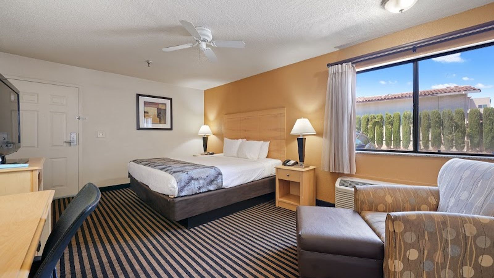 Photo of Best Western Plus Executive Inn & Suites