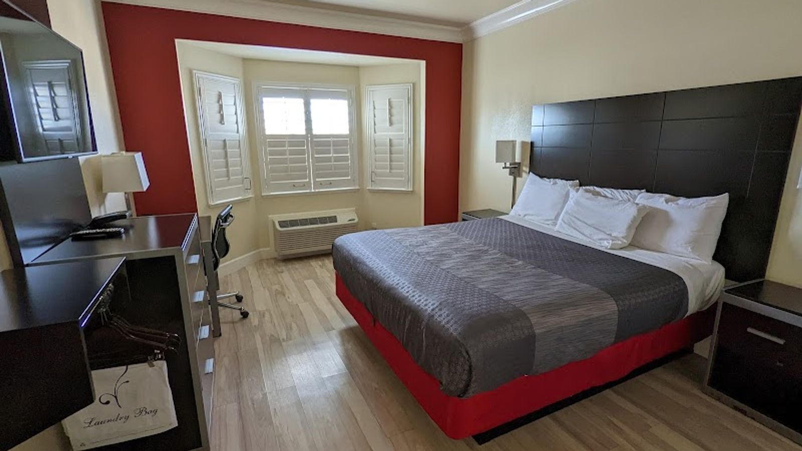 Photo of Gateway Inn & Suites San Francisco (SFO) Airport