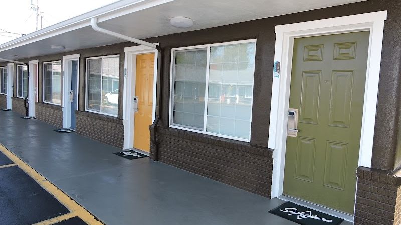 Photo of Signature Inn Eugene