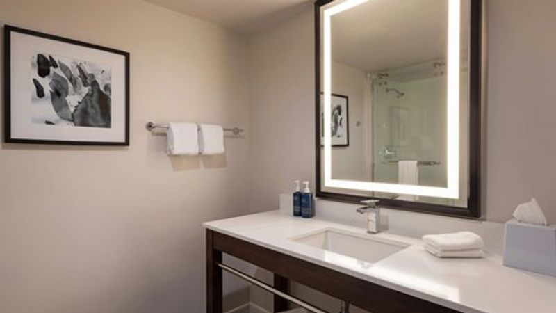 Photo of Four Points by Sheraton Bakersfield