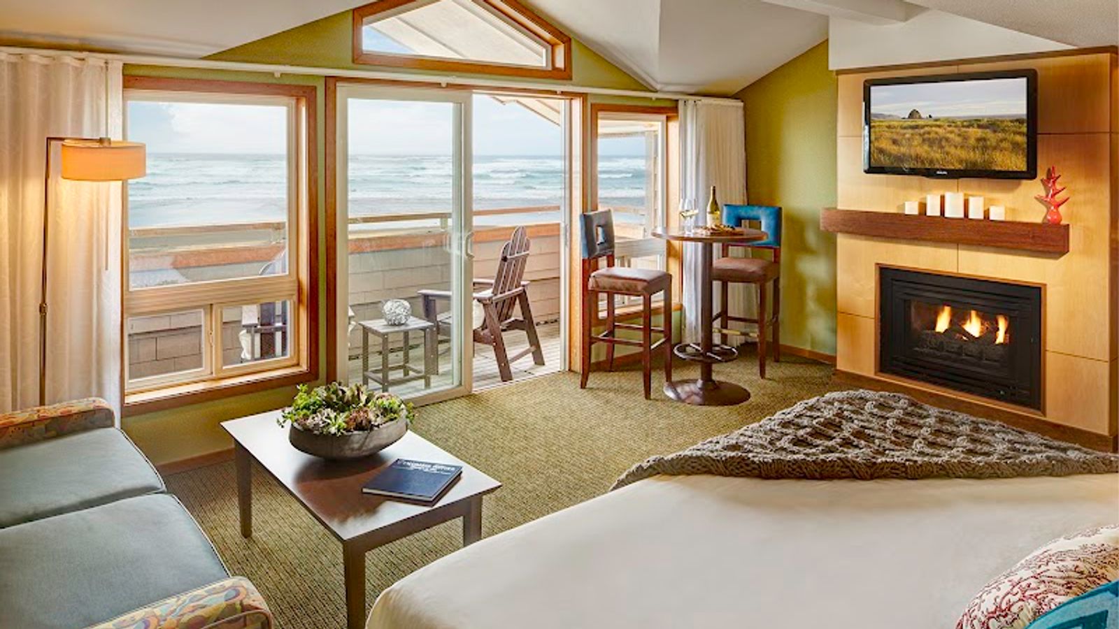 Photo of Surfsand Resort