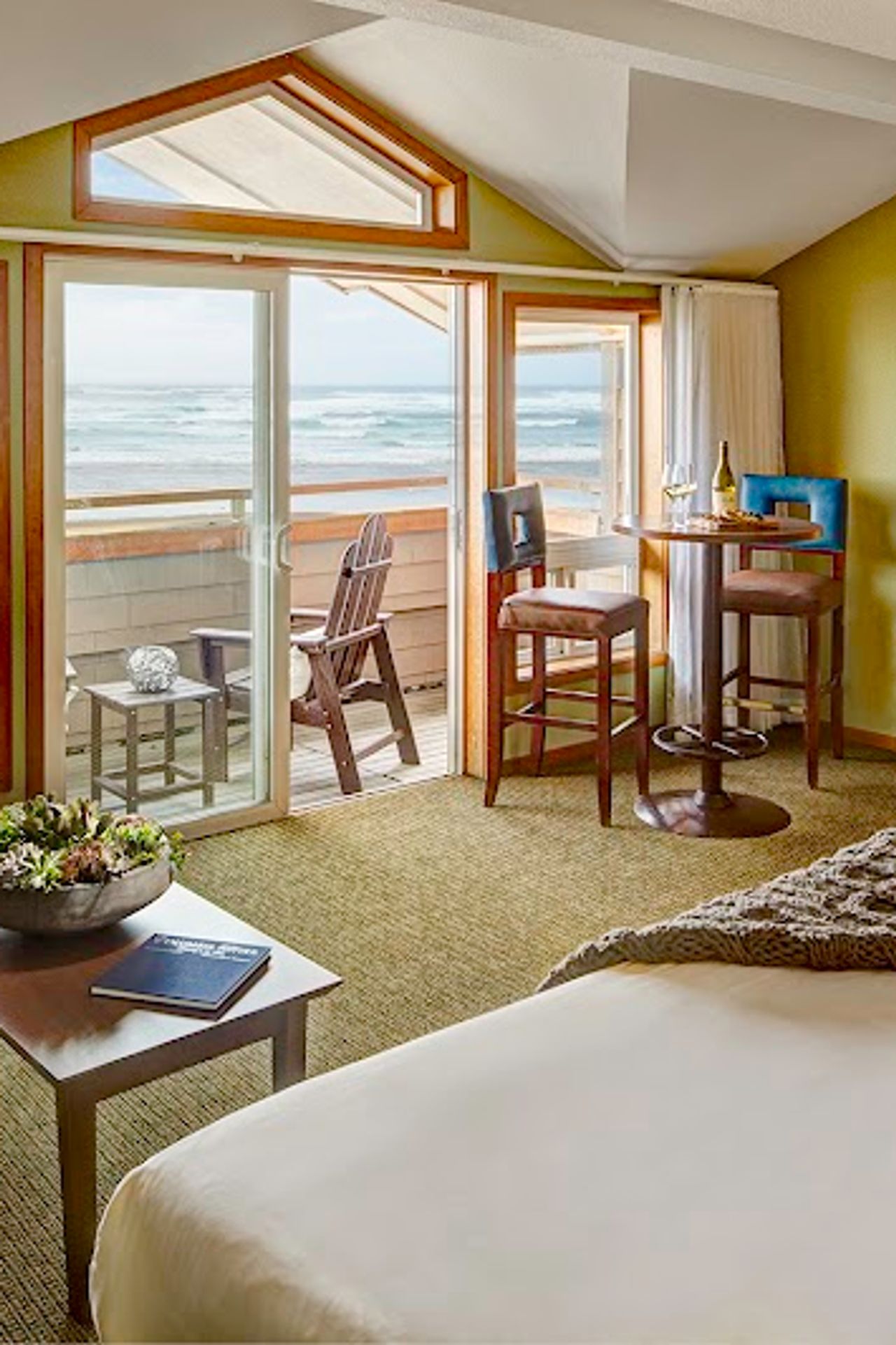 Photo of Surfsand Resort