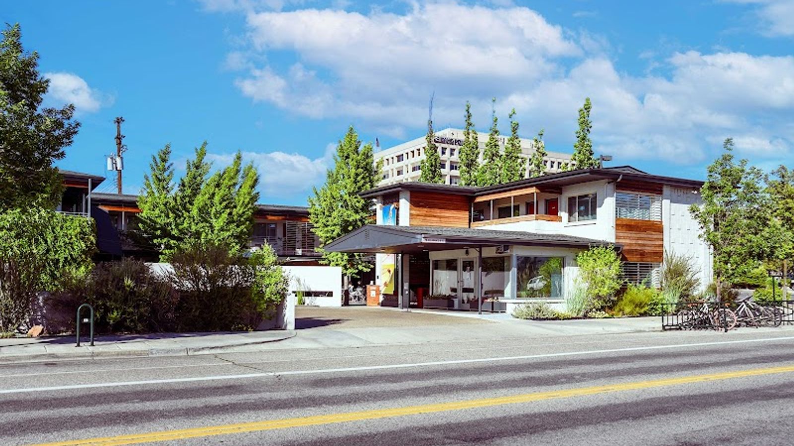 Photo of Modern Hotel