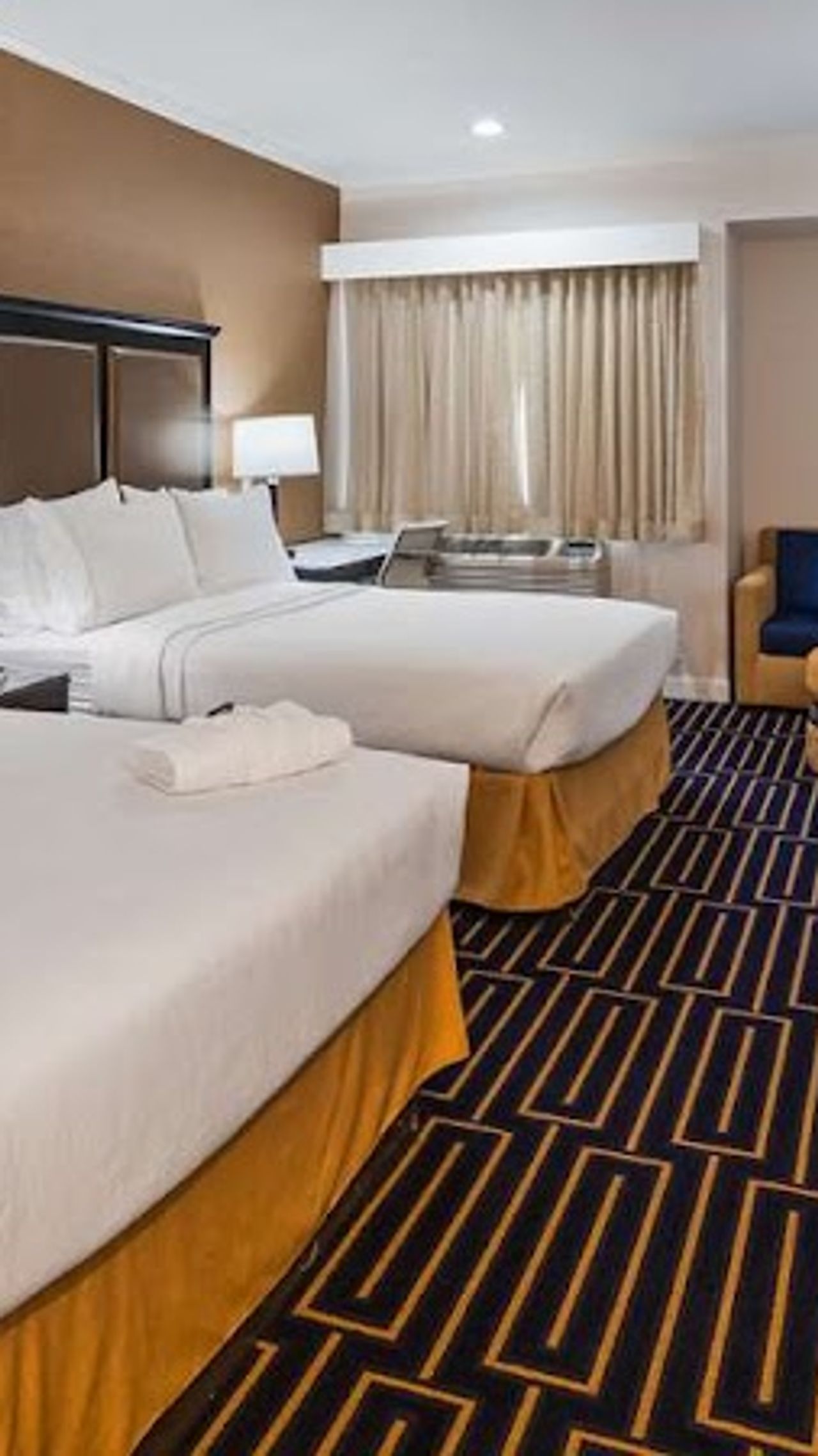 Photo of Best Western Plus Palm Court Hotel