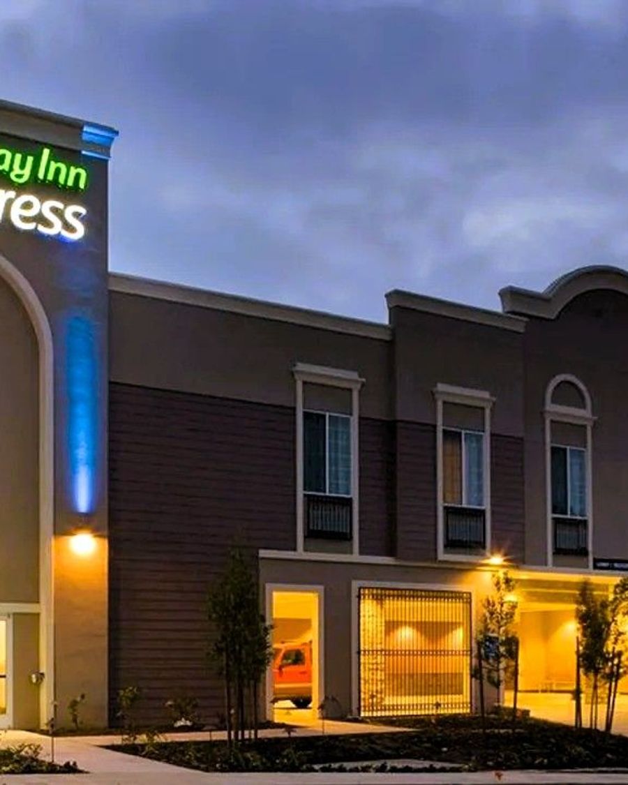Holiday Inn Express Benicia, an IHG Hotel