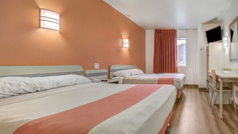 Photo of Motel 6 Roseburg, OR