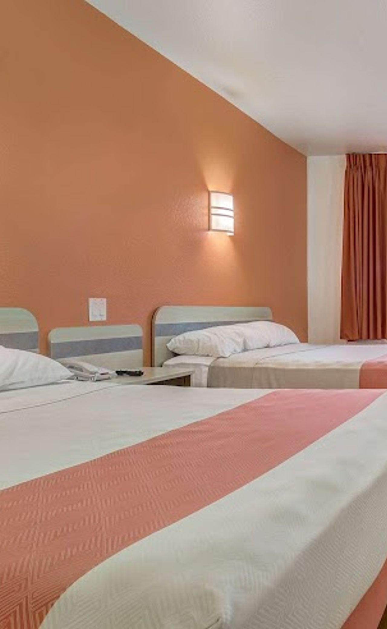 Photo of Motel 6 Roseburg, OR