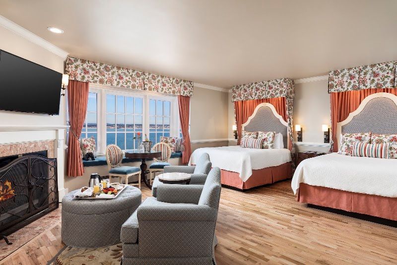 Photo of Spindrift Inn - Ocean View Two Queens Room
