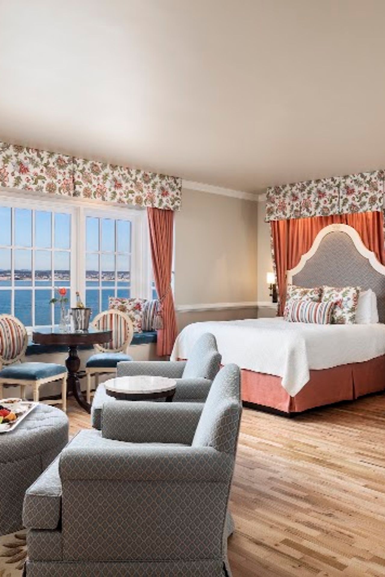Photo of Spindrift Inn - Ocean View Two Queens Room
