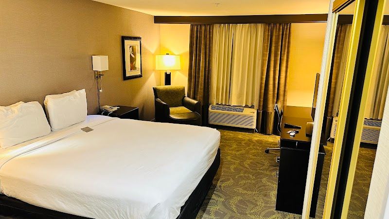 Photo of Country Inn & Suites by Radisson, San Carlos, CA