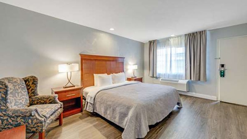 Photo of Quality Inn Santa Cruz Downtown Area