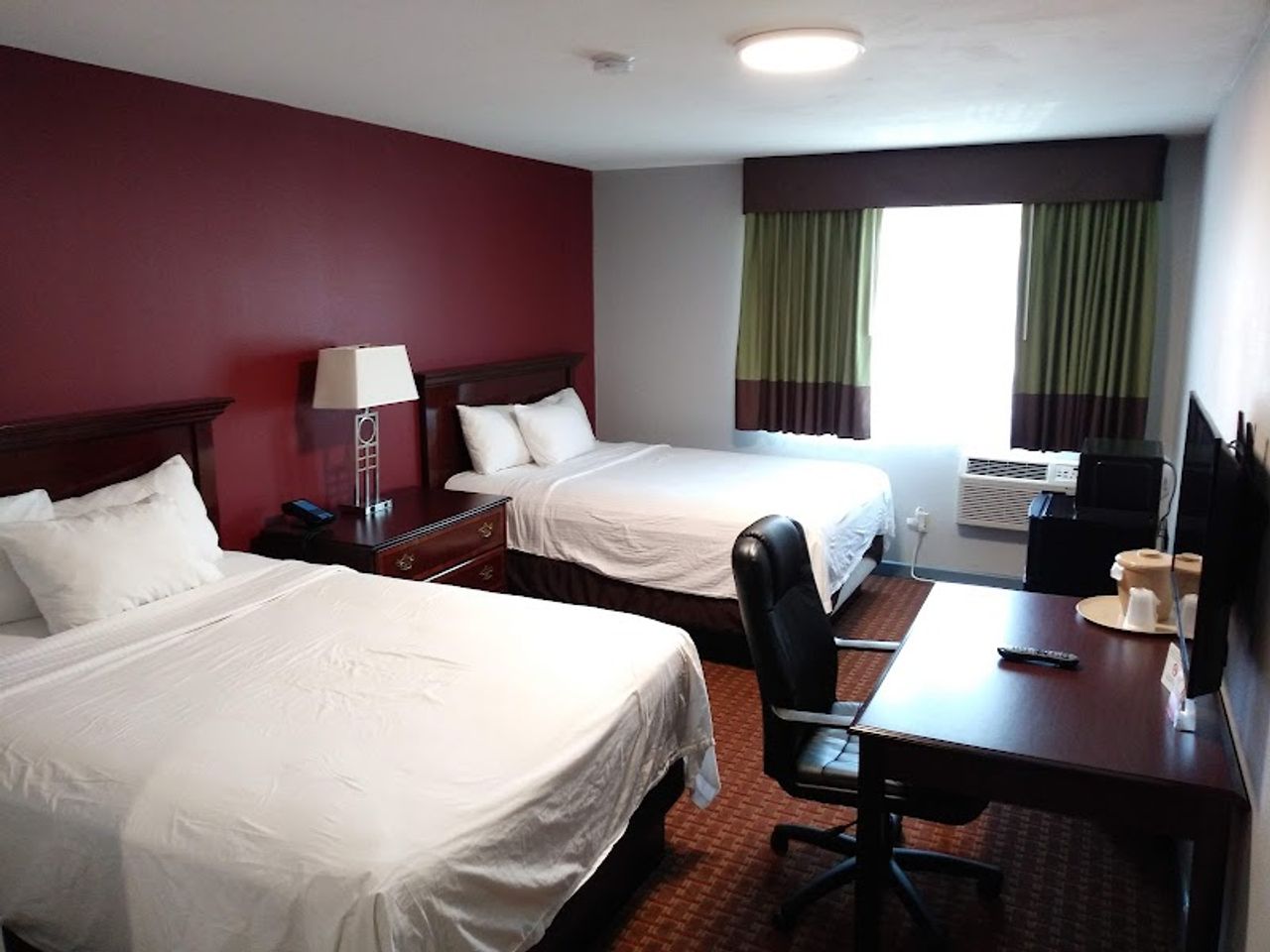 Photo of Vagabond Inn Executive Hayward