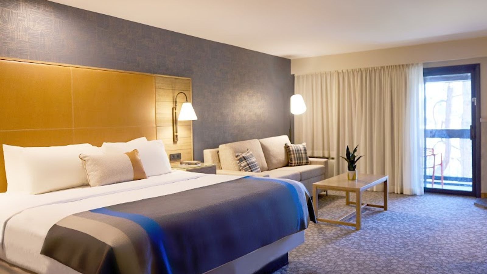 Photo of Riverhouse on the Deschutes