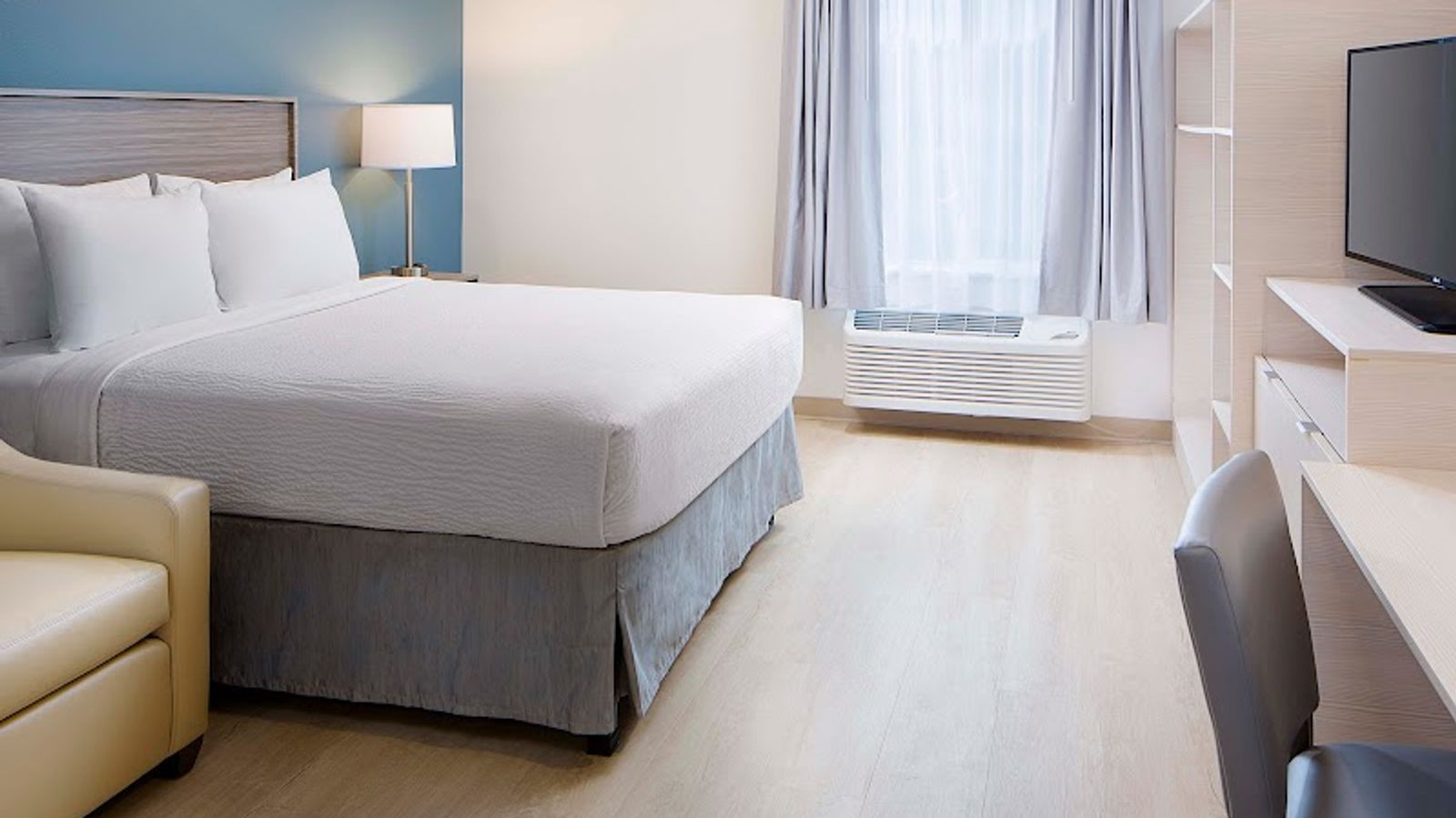 Photo of WoodSpring Suites Seattle Everett