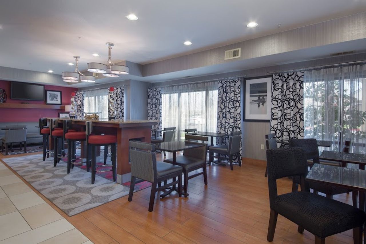 Photo of Hampton Inn Tracy