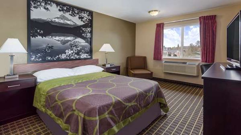 Photo of Super 8 by Wyndham Corvallis