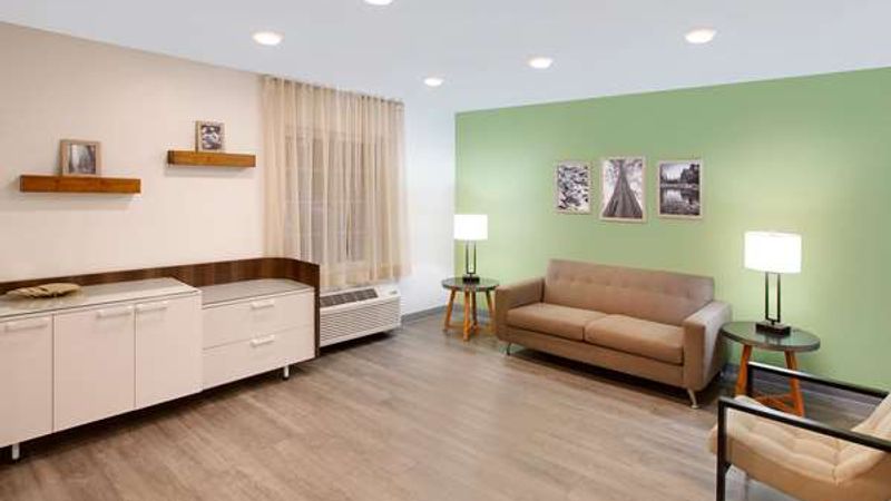 Photo of WoodSpring Suites Bakersfield East